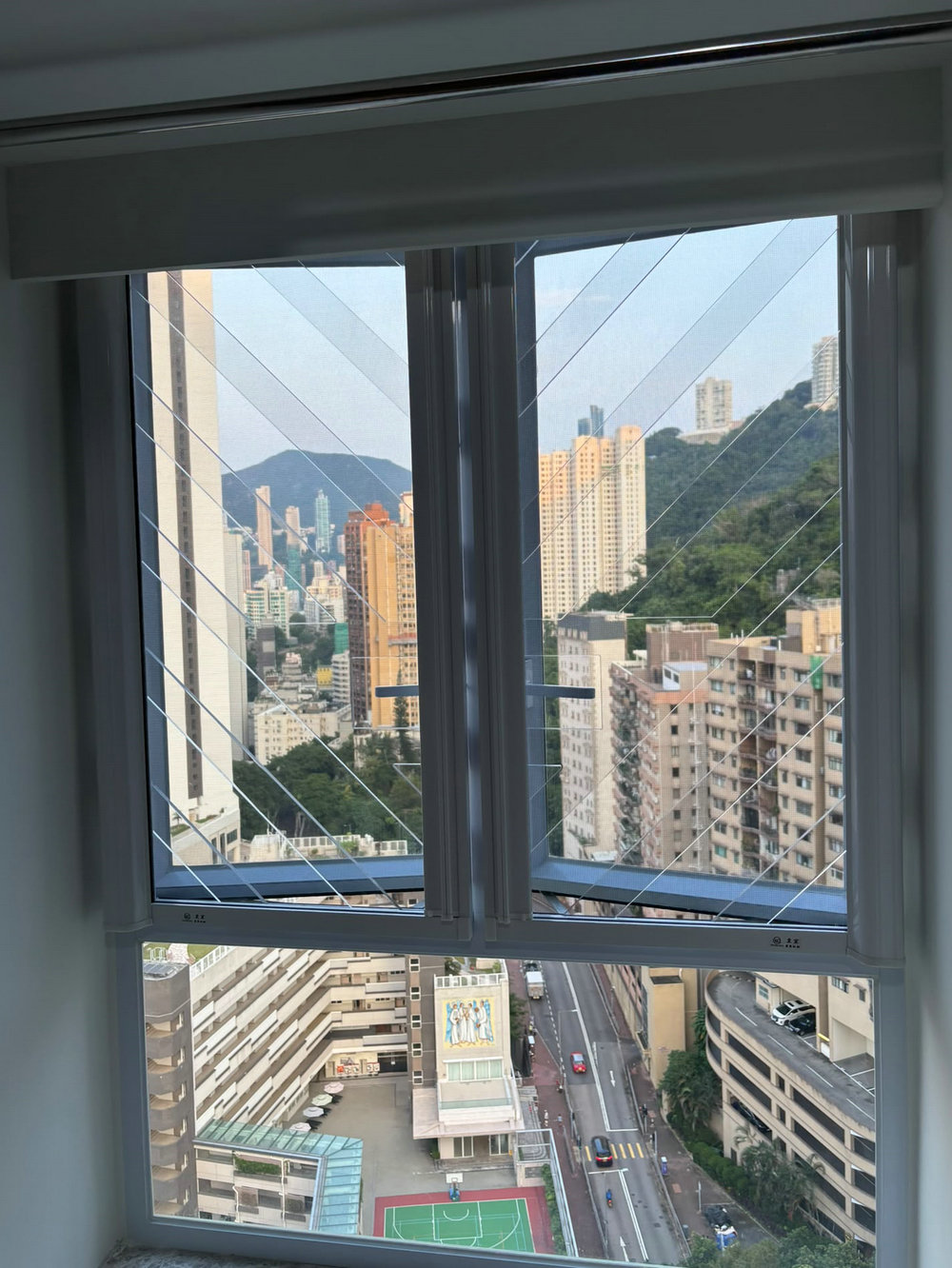 灣仔皇朝閣-透明窗花高清蚊網-1